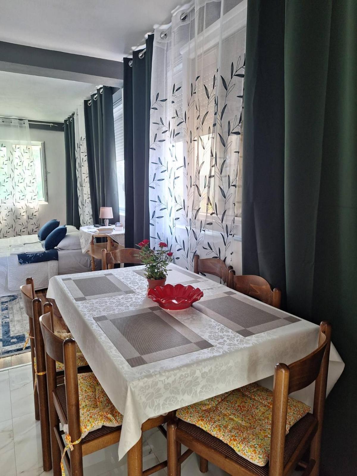 Apartman Glorija Kotor Exterior photo